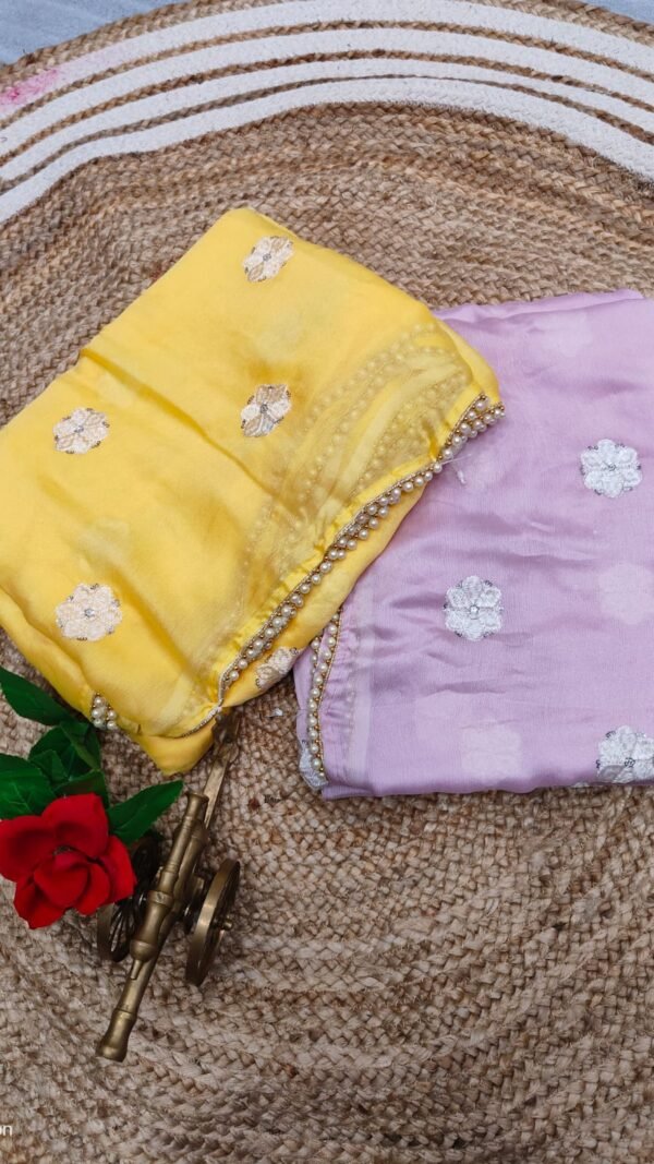Designer Sarees With Blouse