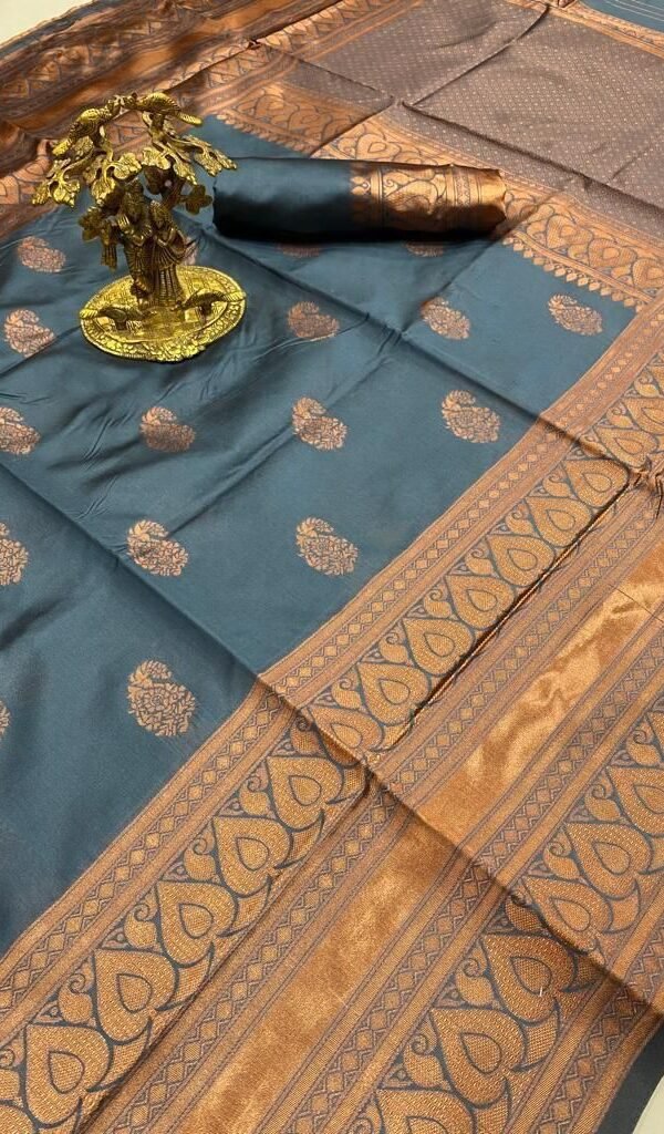 Designer SareesFor Engagement Organic Banarasi Sarees