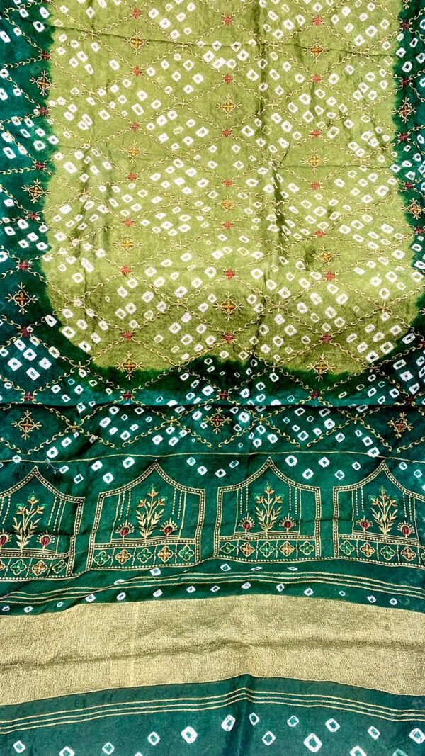 RoyalRadiance Sarees Designer Sarees for Women